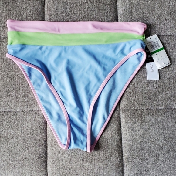 Salt + Cove Juniors' Colorblocked High Waist Bikini Bottoms Size L - Picture 2 of 9